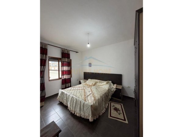 Tirane, jepet me qera apartament 3+1 Kati 3, 100 m² 500 € (Fresk)