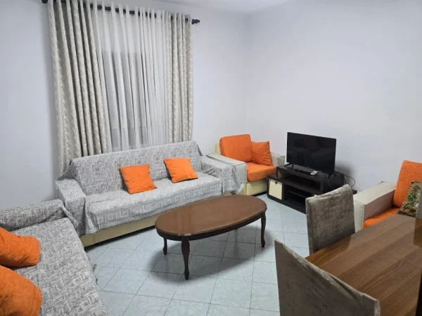 Tirane, jepet me qera apartament 1+1 Kati 1, 50 m² 300 € (Jordan Misja)