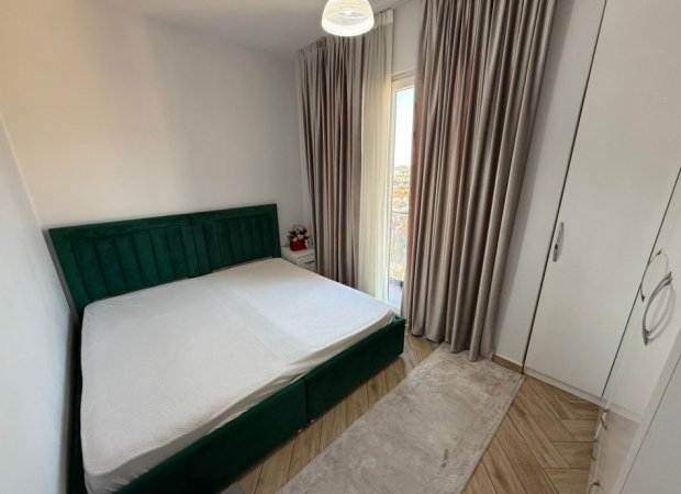 Tirane, jepet me qera apartament 1+1+Ballkon Kati 5, 60 m² 450 € (Rruga e Dibres)