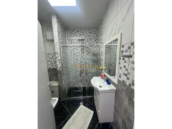 Tirane, jepet me qera apartament 2+1 Kati 5, 87 m² 700 € (Rruga Dritan Hoxha)