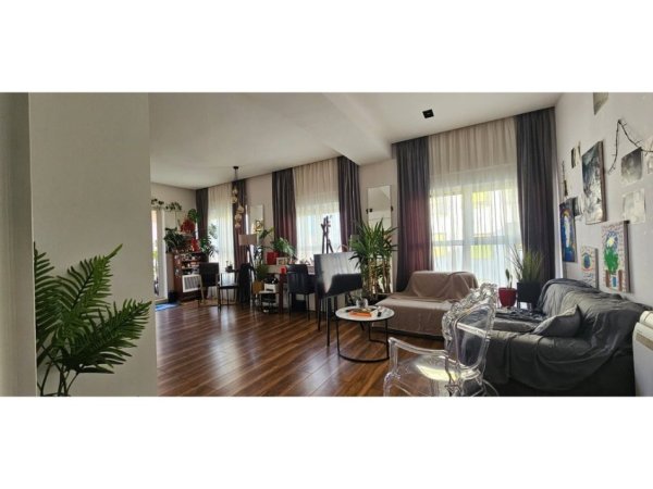 Tirane, shitet apartament Kati 6, 115 m² 180.000 € 