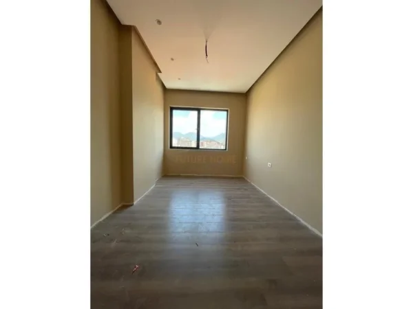 Tirane, shitet apartament 2+1+2+Ballkon Kati 6, 121 m² 320.000 € (Vasil Shanto, Spring Residence)