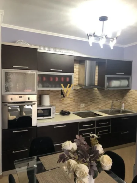 Tirane, shitet apartament 2+1+Ballkon Kati 5, 112 m² 150.000 € (ASTIR)