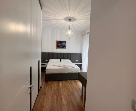 Tirane, jepet me qera apartament 2+1 Kati 8, 100 m² 1.250 € (Rruga Qemal stafa)