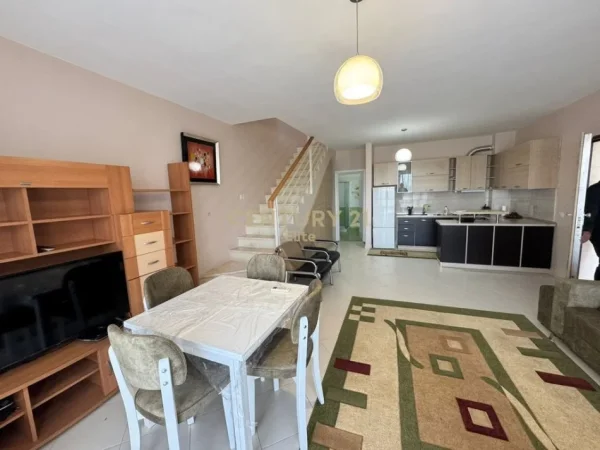Tirane, jepet me qera apartament duplex 2+1 Kati 1, 110 m² 850 € (Kodra e Diellit)