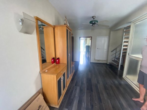 APARTAMENT 3+1+2 ME QIRA (BRRYLI)  550 €