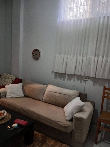 Tirane, jepet me qera apartament 1+1 Kati 1, 50 m² 420 € (Selvia , prane supermarket xhangolli)