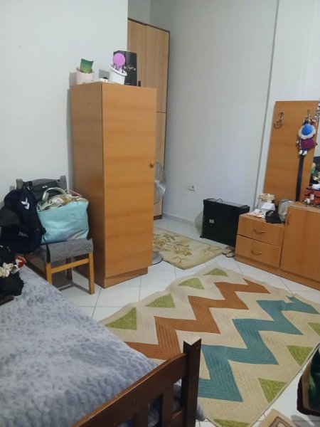 Tirane, jepet me qera apartament 1+1 Kati 1, 50 m² 420 € (Selvia , prane supermarket xhangolli)
