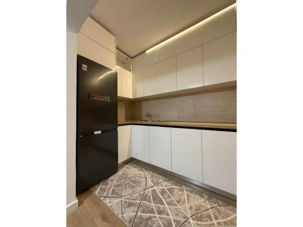 Tirane, shes apartament duplex 2+1 Kati 5, 80 m² 135.000 € (Ali Demi)