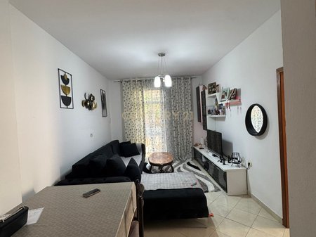 Tirane, shitet apartament 2+1+Ballkon Kati 3, 76 m² 170.000 € (Kodra e Diellit 1)