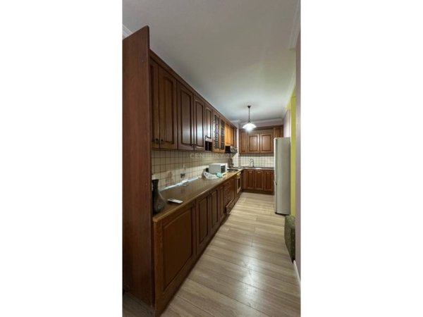 Tirane, jepet me qera apartament 2+1 Kati 8, 85 m² 650 € (Don Bosko)