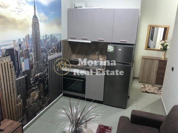 Tirane, jepet me qera apartament 1+1 Kati 2, 50 m² 500 € (Pazari i Ri)