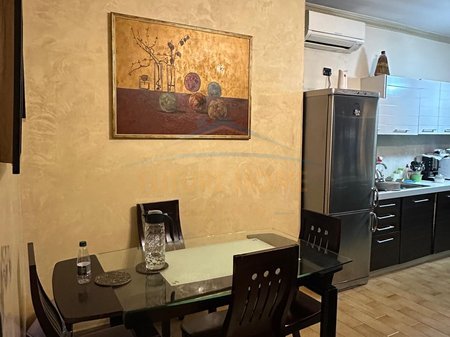 Qera, Apartament 2+1+2, Rruga Panorama, Tiranë