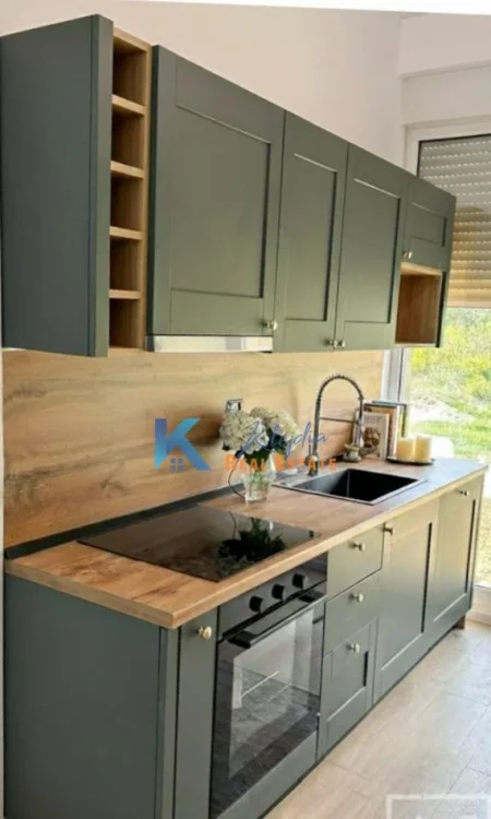 Tirane, jap me qera apartament 1+1+Ballkon Kati 2, 70 m² 660 € (Bulevardi i Ri)