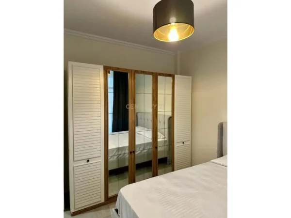 Tirane, jepet me qera apartament 1+1 Kati 1, 70 m² 650 € (Bulevardi i ri)