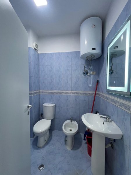 Tirane, shitet apartament 2+1+Ballkon Kati 2, 76 m² 120.000 € (astir)