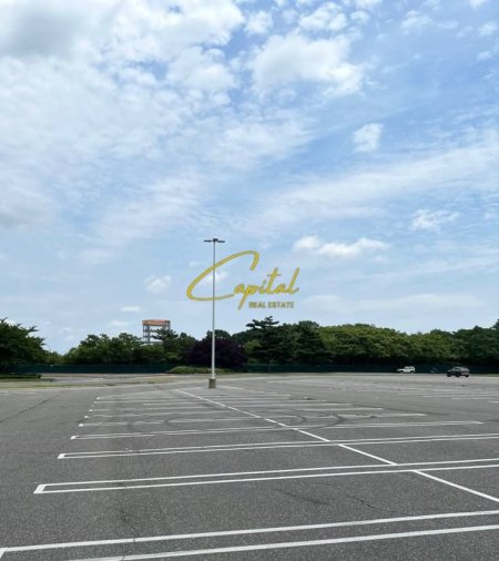 Tirane, jepet me qera toke , 430 m² (YZBERISHT)