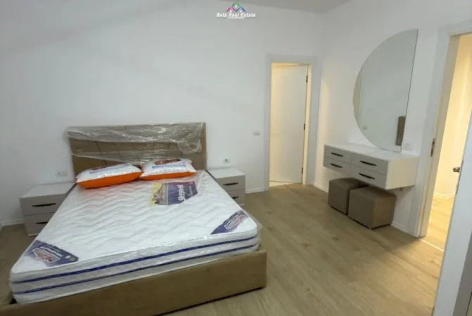 Tirane, jepet me qera apartament 2+1 Kati 3, 100 m² 1.000 € (Rruga Anton Lufi)