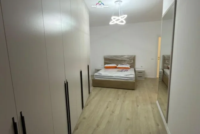Tirane, jepet me qera apartament 2+1 Kati 3, 100 m² 1.000 € (Rruga Anton Lufi)
