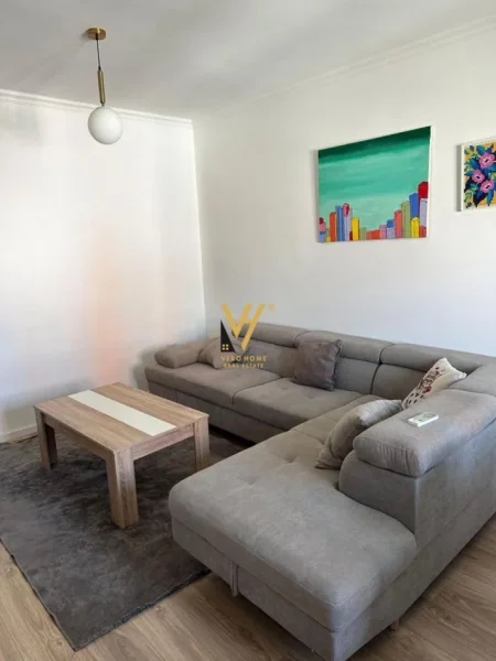 Tirane, shitet apartament 1+1+Ballkon Kati 5, 69 m² 155.000 € (MYSLYM SHYRI)