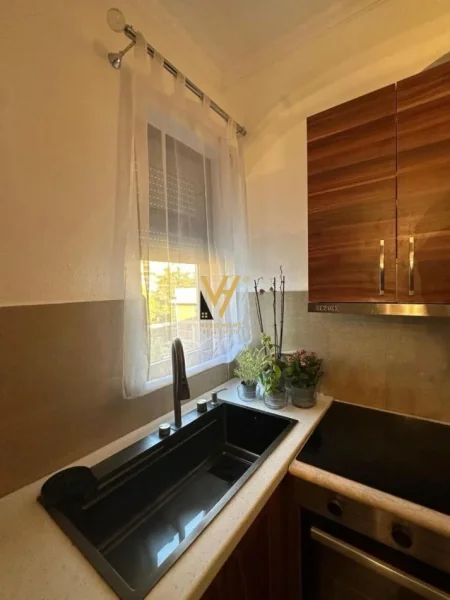 Tirane, shitet apartament 1+1+Ballkon Kati 5, 69 m² 155.000 € (MYSLYM SHYRI)