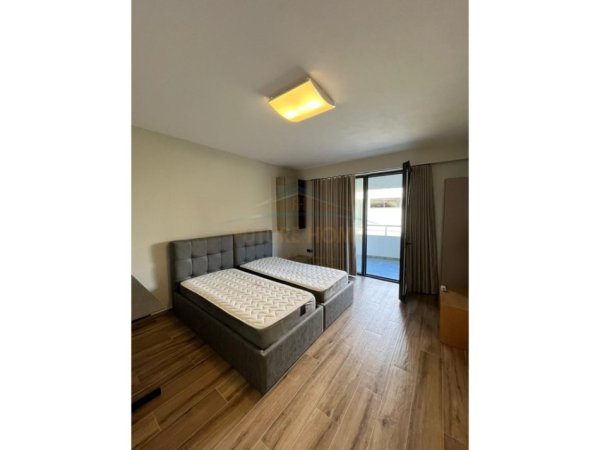 Durres, jepet me qera apartament 2+1+Ballkon Kati 5, 137 m² 1.200 € (Currila-Durres)