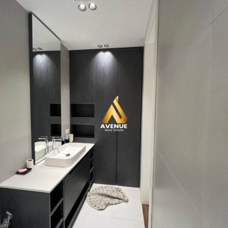 Tirane, shitet apartament 2+1+Ballkon Kati 6, 99 m² 175.000 € (TRE DESHMORET)