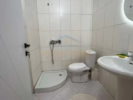 Tirane, shitet apartament 2+1+Ballkon Kati 1, 92 m² 173.000 € (rruga teodor keko)