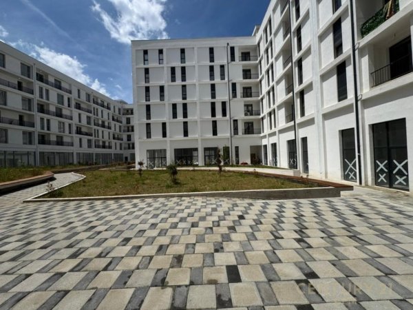 Tirane, shitet apartament 3+1 Kati 2, 112 m² 134.000 € (5 maj)