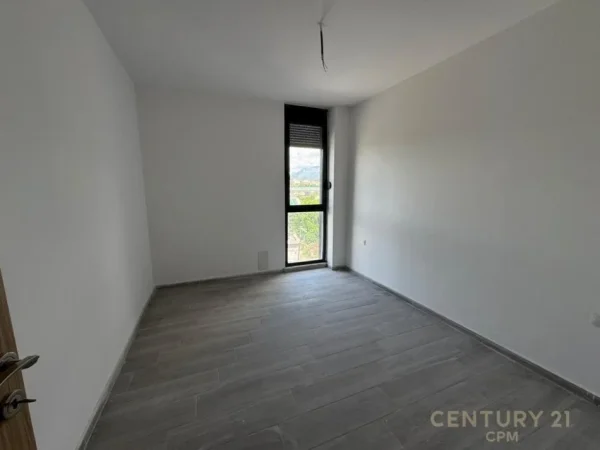 Tirane, shitet apartament 3+1 Kati 2, 112 m² 134.000 € (5 maj)