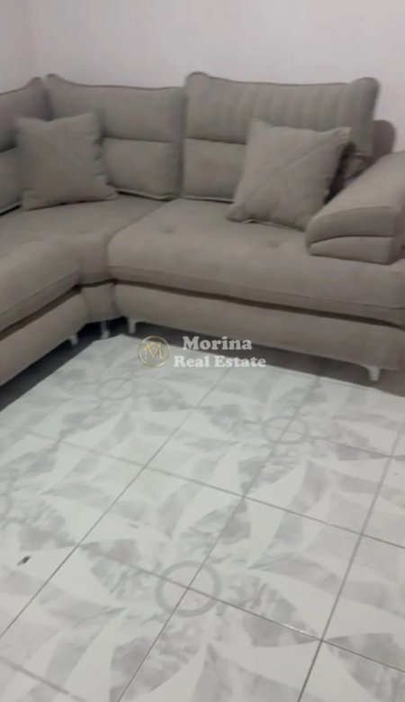 Tirane, jepet me qera apartament 1+1 Kati 4, 65 m² 400 € (Rruga e Dibres)