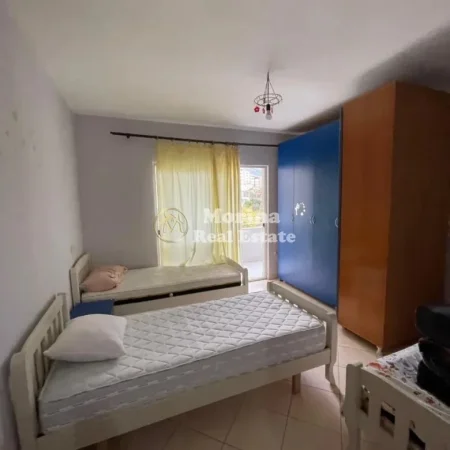 Tirane, shitet apartament 1+1+Ballkon Kati 4, 87 m² 112.000 € (Rruga Shefqet Kuka)
