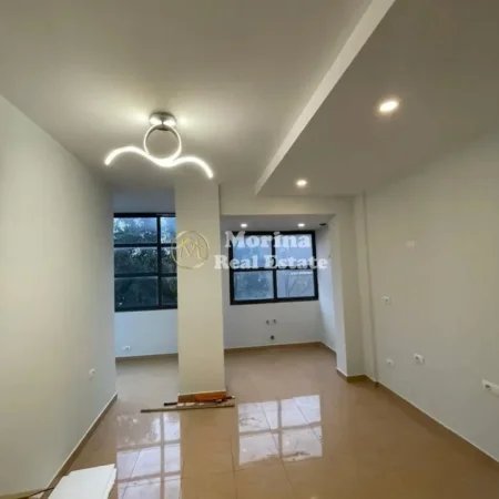 Tirane, shitet apartament 1+1 Kati 2, 62 m² 87.000 € (Fresk)
