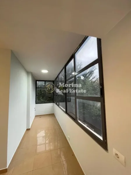 Tirane, shitet apartament 1+1 Kati 2, 62 m² 87.000 € (Fresk)