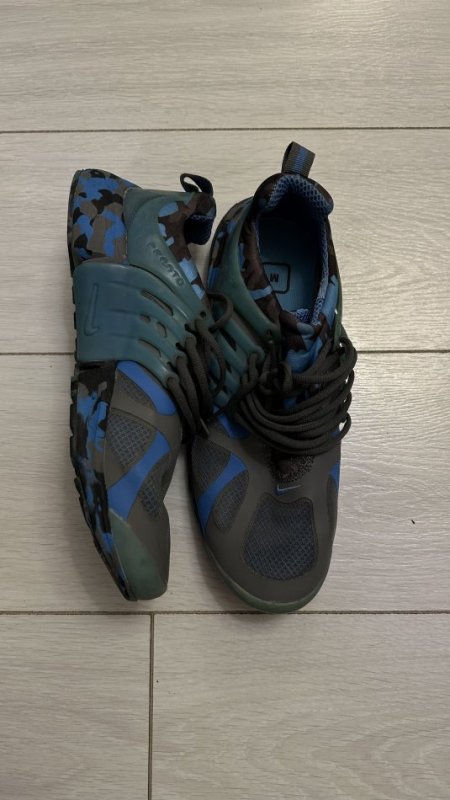 Tirane, shes Shiten atlete origjinale Nike Lebron James limited edition nr42-43 posta falas 50 €