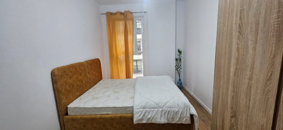 Tirane, jepet me qera apartament 1+1 Kati 3, 60 m² 550 € (Rruga Don Bosko)