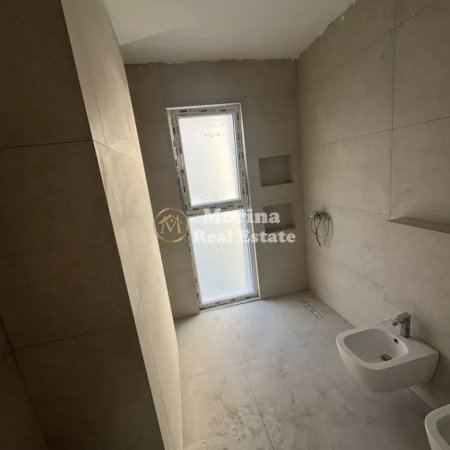 Tirane, jepet me qera apartament 2+1 Kati 2, 100 m² 500 € (Astir)