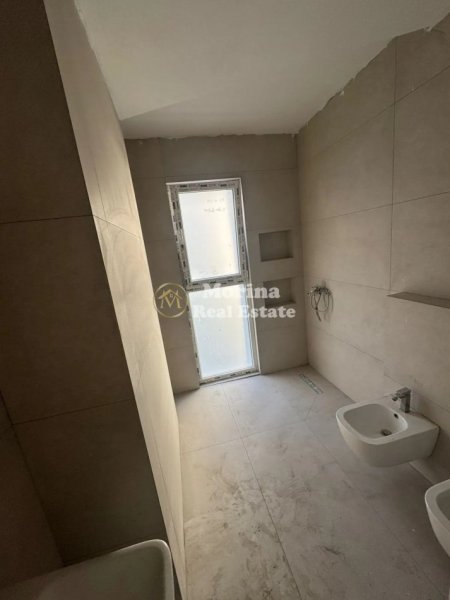 Tirane, jepet me qera apartament 2+1 Kati 2, 100 m² 500 € (Astir)