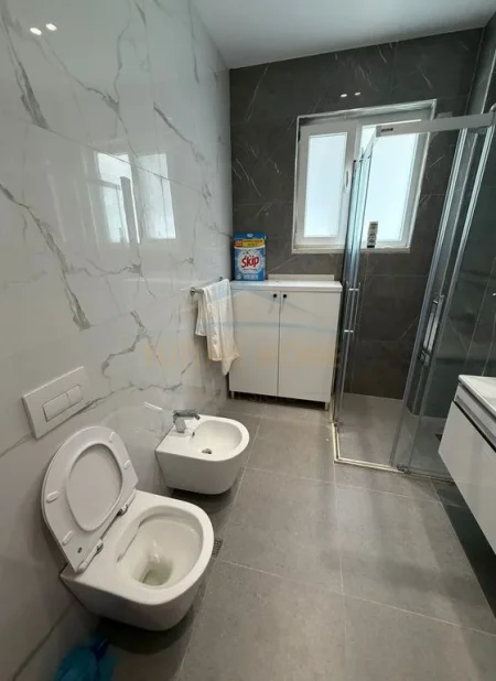 Durres, shitet apartament 2+1+Ballkon Kati 2, 92 m² 250.000 €