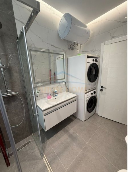 Durres, shitet apartament 2+1+Ballkon Kati 2, 92 m² 270.000 € 