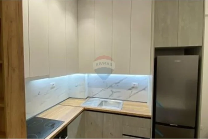 Tirane, shitet apartament 1+1 Kati 3, 54 m² 89.000 € (Rruga Bamir Topi)