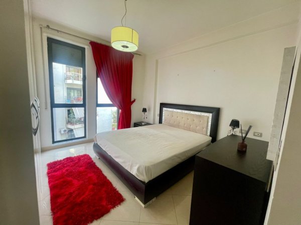 JEPET ME QIRA APARTAMENT 1+1  400 € (Fresk)