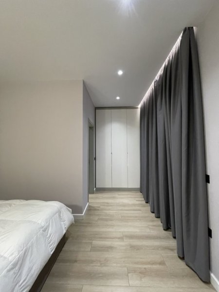 Tirane, shitet apartament 2+1+Ballkon Kati 3, 105 m² 420.000 € (Rruga e kosovareve)