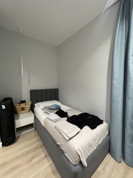 Tirane, shitet apartament 2+1+Ballkon Kati 3, 105 m² 420.000 € (Rruga e kosovareve)