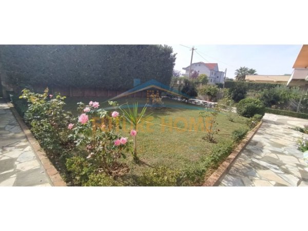 Durres, shitet Vile , 500 m² 190.000 € 