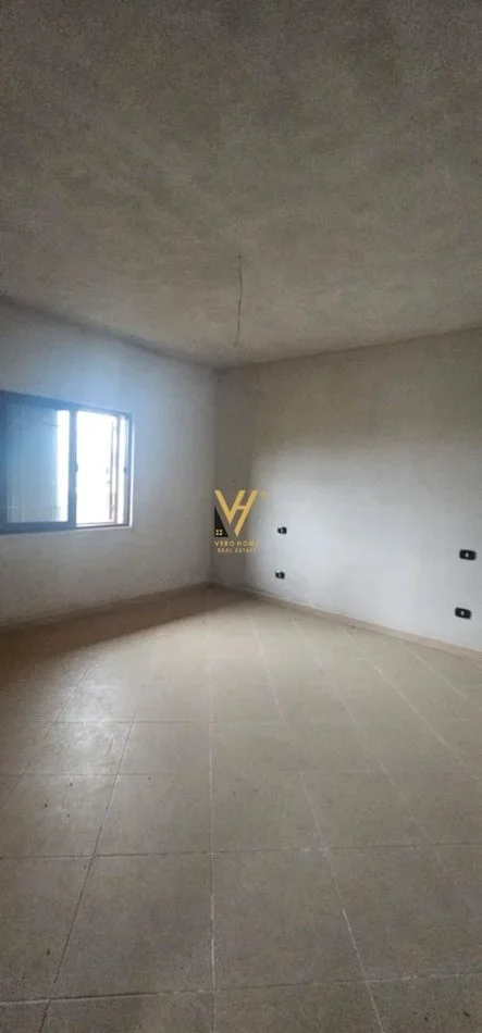 Kavaje, shitet shtepi 2 Katshe Kati 0, 206 m² 90.000 € (KAVAJE)