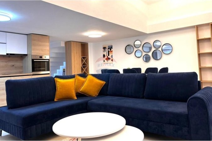 Tirane, jepet me qera apartament duplex Dublex , 129 m² 1.400 € (Kodra e Diellit 2, Tiranë)