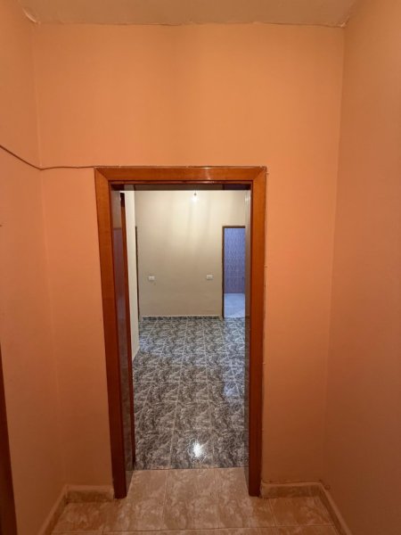 Tirane, shitet apartament 3+1+Aneks+Ballkon Kati 4, 120 m² 248.000 € 