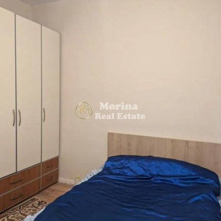 Tirane, jepet me qera Vile 2+1 Kati 2, 88 m² 450 € (Xhamlliku)
