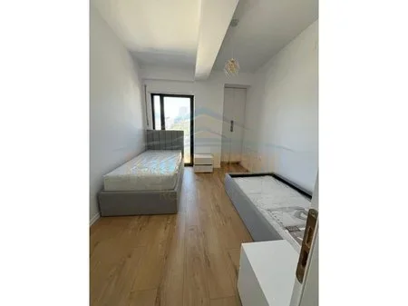 Tirane, jepet me qera apartament 2+1 Kati 2, 78 m² 650 € 